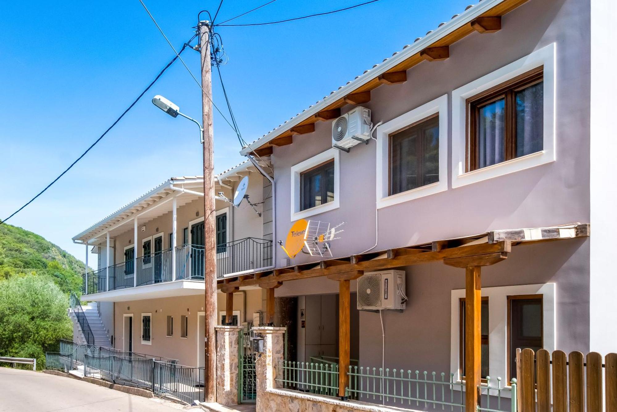 בית נופש Remvi House *