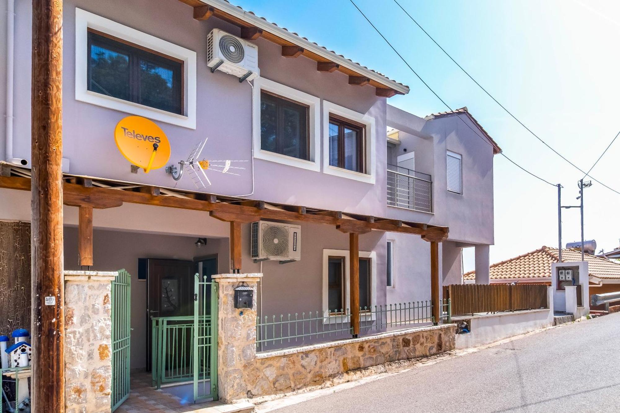 Remvi House בית נופש Lefkáda